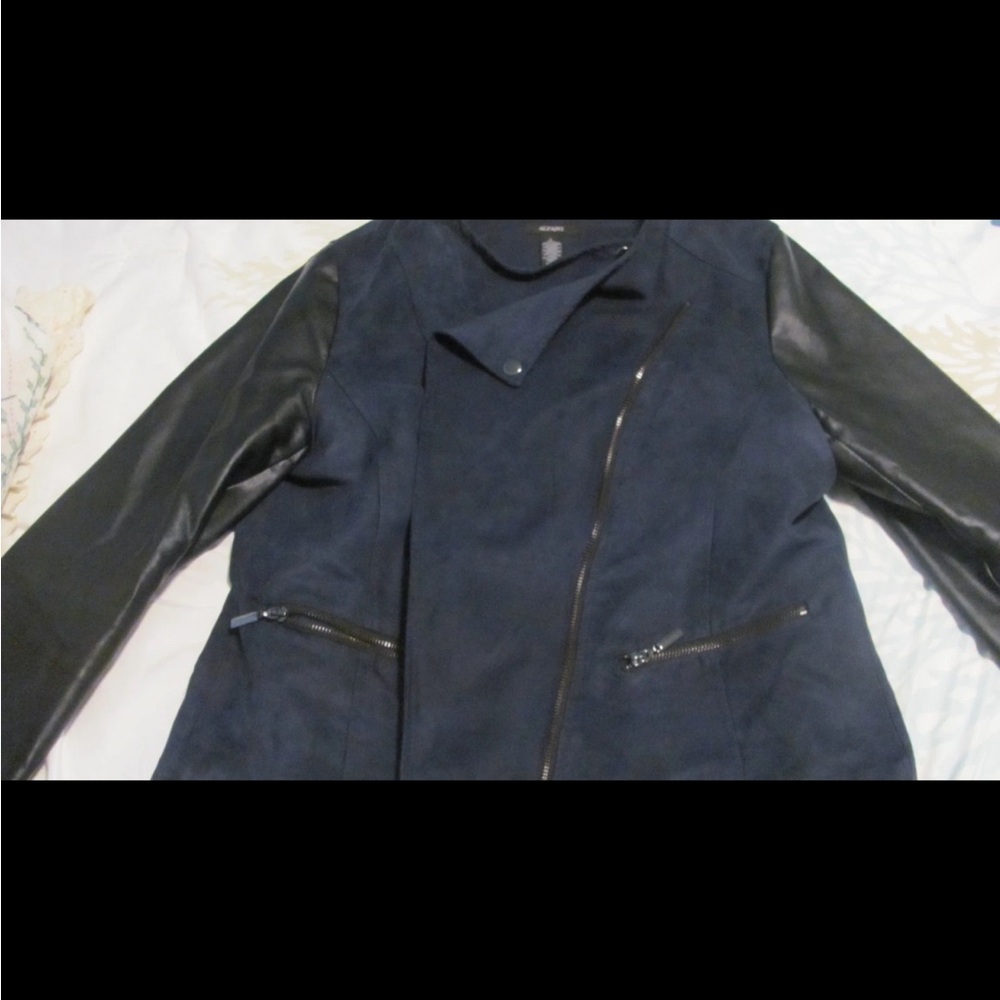 Alfani Faux Leather & suede Black / blue size large jacket